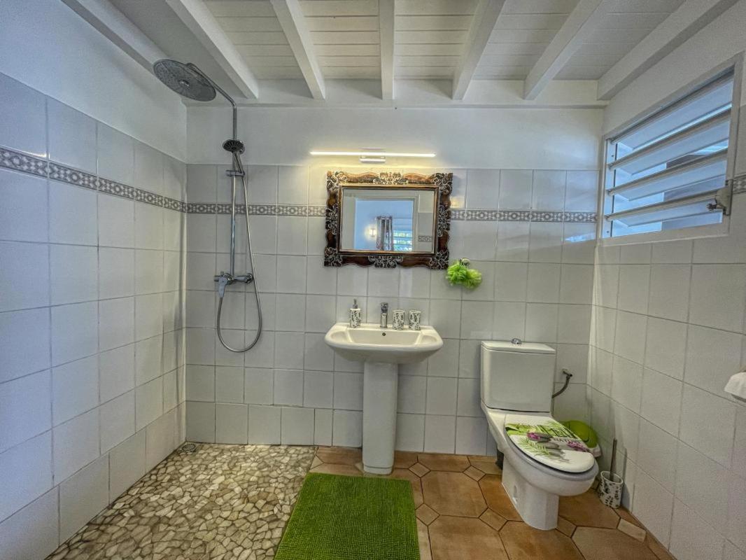 Villa Les Nereides Le Moule Luaran gambar