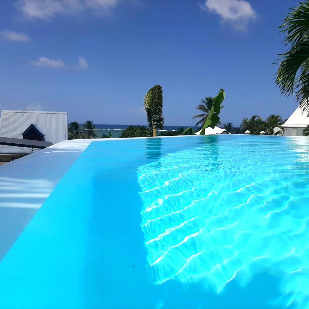 Villa Les Nereides Le Moule Luaran gambar